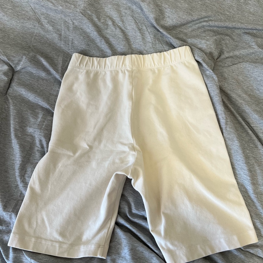 (NWOT) Madhappy Cream Biker Shorts - Picture 4 of 5